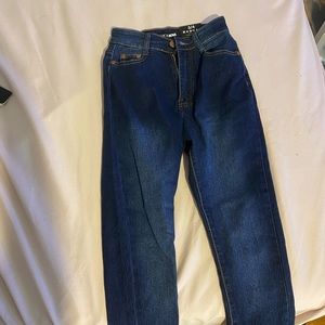 BRAND NEW FASHION NOVA JEANS